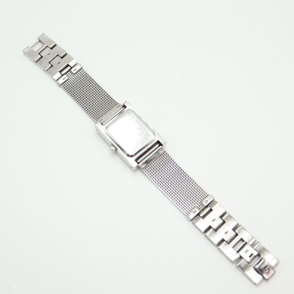 Guess Womens Silver Tone Tank Watch 22mm Rectangle Jewel Bezel with New Battery - Picture 15 of 16